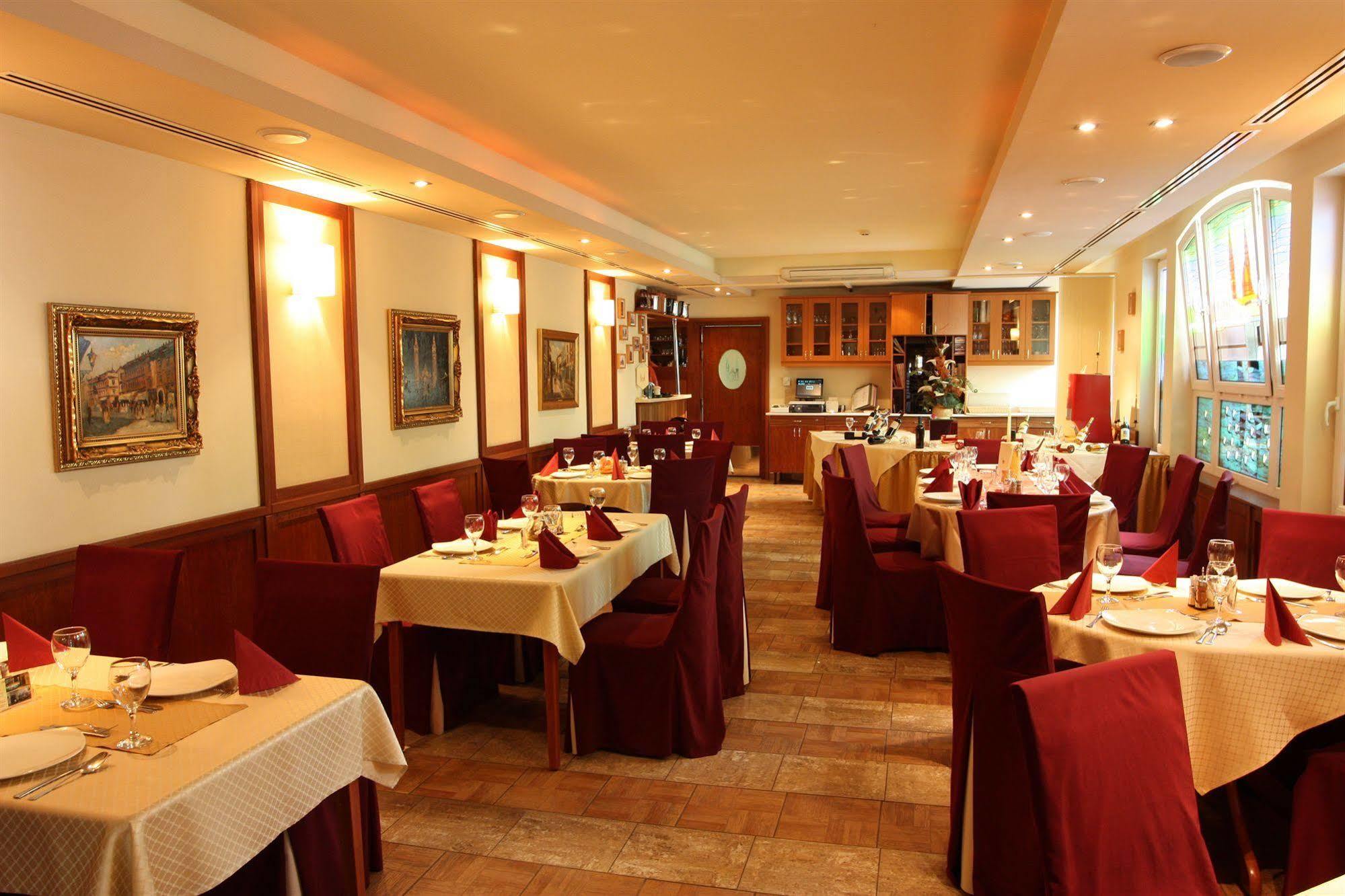 Hotel Dom